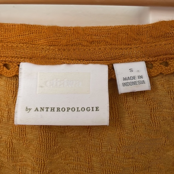 Anthropologie • mustard textured swing top • size S - Picture 4 of 8